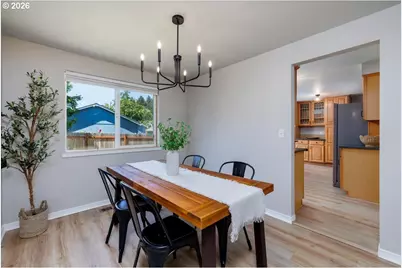 7025 SW 174th Ave, Beaverton, OR 97007 - Photo 9