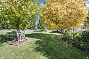 5543 Redwood St, Sweet Home, OR 97386 - Photo 35