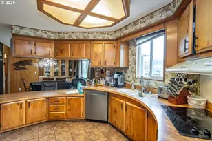 7840 Garden Valley Rd, Roseburg, OR 97471 - Photo 23