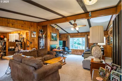 7840 Garden Valley Rd, Roseburg, OR 97471 - Photo 9