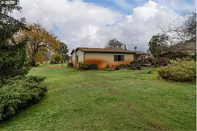 7840 Garden Valley Rd, Roseburg, OR 97471 - Photo 39