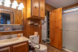 7840 Garden Valley Rd, Roseburg, OR 97471 - Photo 5