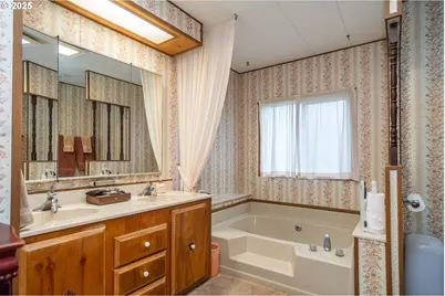 7840 Garden Valley Rd, Roseburg, OR 97471 - Photo 15