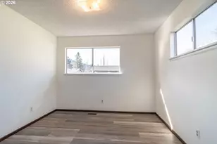 219 Hawthorne St, Sutherlin, OR 97479 - Photo 27