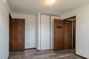 219 Hawthorne St, Sutherlin, OR 97479 - Photo 33