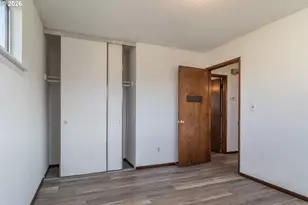 219 Hawthorne St, Sutherlin, OR 97479 - Photo 29