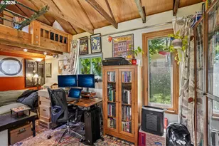 1503 NE Bryant St, Portland, OR 97211 - Photo 33