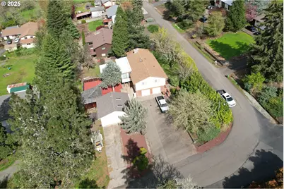 497 Wood Crest Dr, Myrtle Creek, OR 97457 - Photo 1
