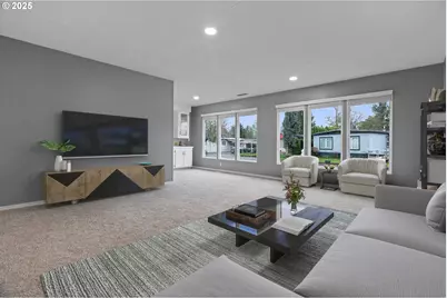 570 N 10th Ave #110, Cornelius, OR 97113 - Photo 5