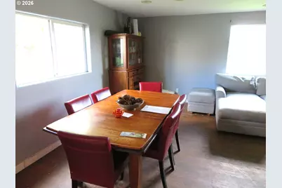 4095 SW 173rd Ave, Beaverton, OR 97078 - Photo 3