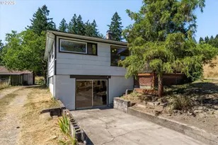 205 N Maple Hill Rd, Kelso, WA 98626 - Photo 3