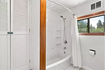 205 N Maple Hill Rd, Kelso, WA 98626 - Photo 17