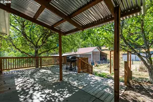 205 N Maple Hill Rd, Kelso, WA 98626 - Photo 27