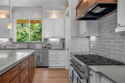 2174 NW 118th Ave, Portland, OR 97229 - Photo 15