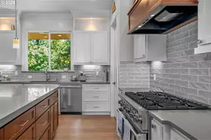 2174 NW 118th Ave, Portland, OR 97229 - Photo 15