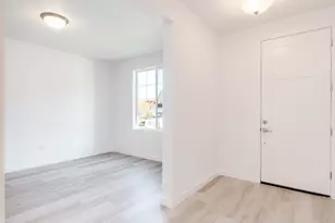 2031 NE Currin Creek Dr, Estacada, OR 97023 - Photo 3