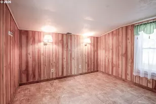 47433 School St, Oakridge, OR 97463 - Photo 11