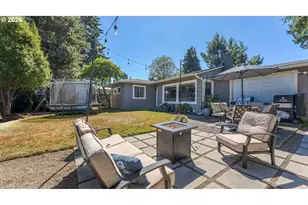 1183 Ocean Terrace, Coos Bay, OR 97420 - Photo 37