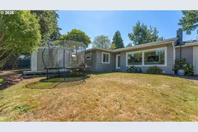 1183 Ocean Ter, Coos Bay, OR 97420 - Photo 33