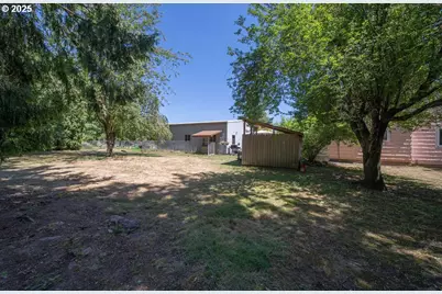 3689 SE 14th St, Gresham, OR 97080 - Photo 3