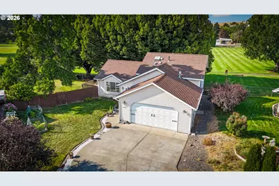 3785 SW Marshall Pl, Pendleton, OR 97801 - Photo 1