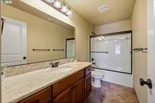 1743 SE Marion St, Portland, OR 97202 - Photo 23