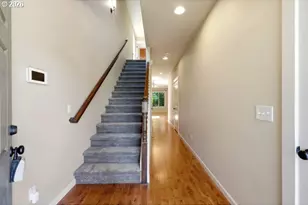 1743 SE Marion St, Portland, OR 97202 - Photo 5