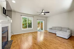 1743 SE Marion St, Portland, OR 97202 - Photo 15