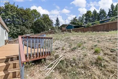 30839 Washington St, Lebanon, OR 97355 - Photo 37