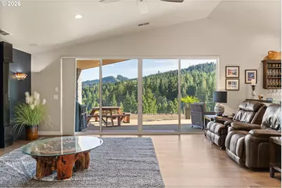 5996 Hayhurst Rd, Yoncalla, OR 97499 - Photo 17