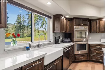 5996 Hayhurst Rd, Yoncalla, OR 97499 - Photo 11