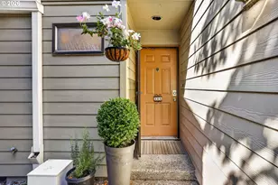325 SE 146th Ave, Portland, OR 97233 - Photo 5
