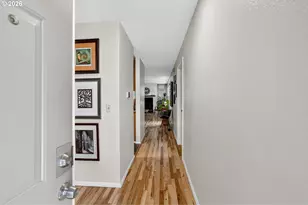 325 SE 146th Ave, Portland, OR 97233 - Photo 7