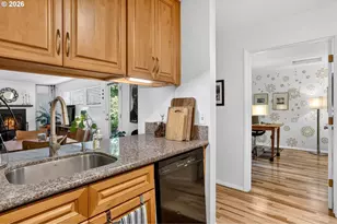 325 SE 146th Ave, Portland, OR 97233 - Photo 21