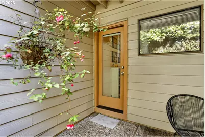 325 SE 146th Ave, Portland, OR 97233 - Photo 33