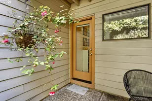325 SE 146th Ave, Portland, OR 97233 - Photo 33