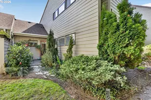 325 SE 146th Ave, Portland, OR 97233 - Photo 13