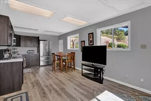 485 Andrews Rd, Yoncalla, OR 97499 - Photo 33