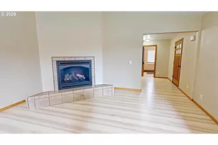 869 N Collier St, Coquille, OR 97423 - Photo 9