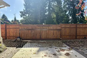 869 N Collier St, Coquille, OR 97423 - Photo 29