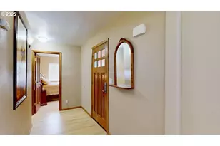 869 N Collier St, Coquille, OR 97423 - Photo 17