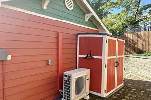 869 N Collier St, Coquille, OR 97423 - Photo 33