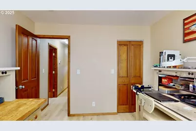 869 N Collier St, Coquille, OR 97423 - Photo 25