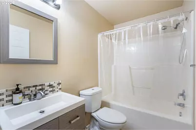 6014 NE 33rd Cir, Vancouver, WA 98661 - Photo 17