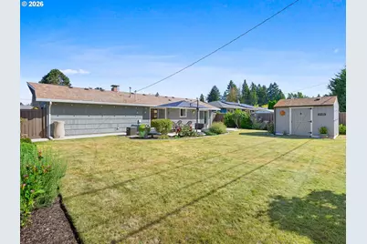 17126 SE Taylor St, Portland, OR 97233 - Photo 29