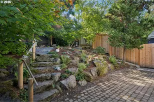 5314 SW Baird St, Portland, OR 97219 - Photo 35