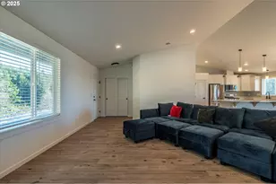 88362 Pederson Dr, Bandon, OR 97411 - Photo 7