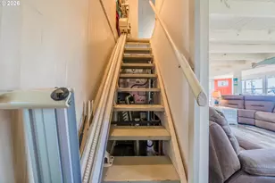 1170 NW 8th Ct, Lincoln City, OR 97367 - Photo 17