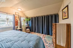 1170 NW 8th Ct, Lincoln City, OR 97367 - Photo 25
