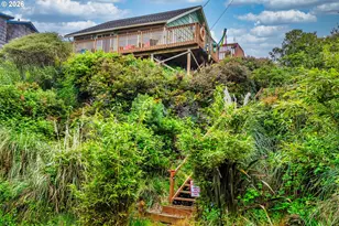 1170 NW 8th Ct, Lincoln City, OR 97367 - Photo 45